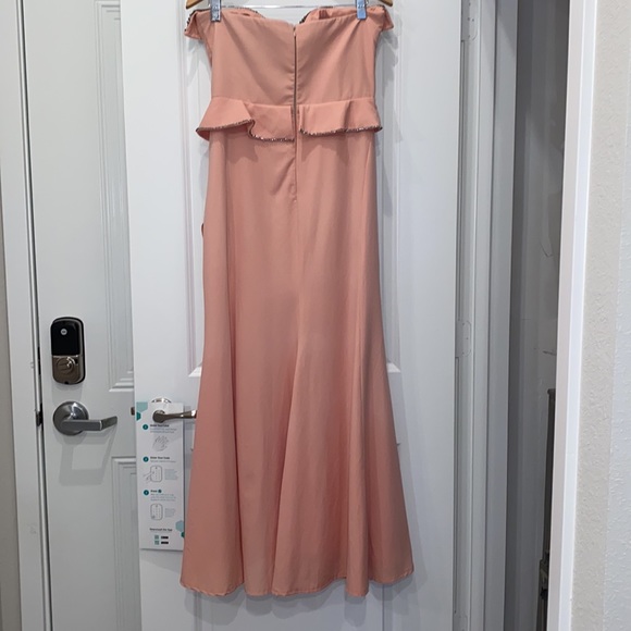 Evening Dress🤍🤍🤍 - Picture 4 of 6